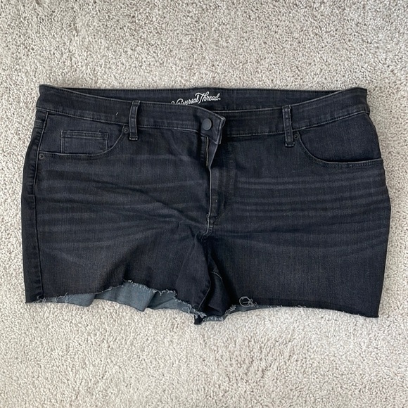 Universal Thread Pants - Gently used Universal Thread sz 22 black faded wash denim shorts.